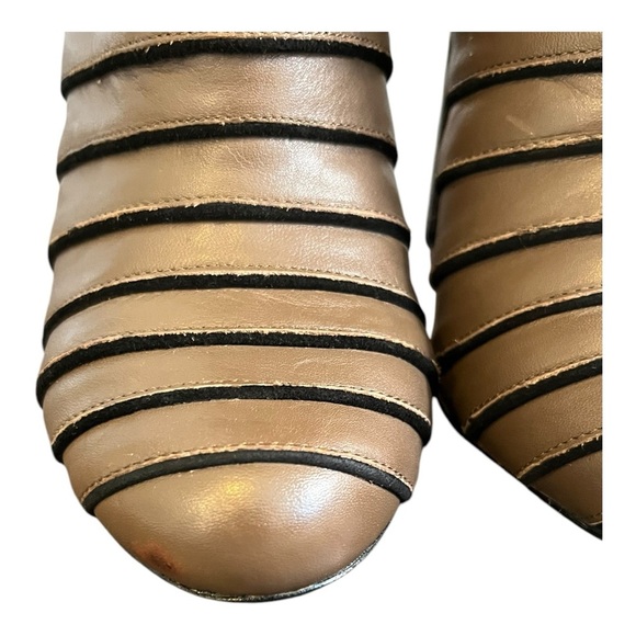 EUC!! L.A.M.B. Taupe Stiletto Knee High Boots, Size 6.5 - Picture 14 of 15